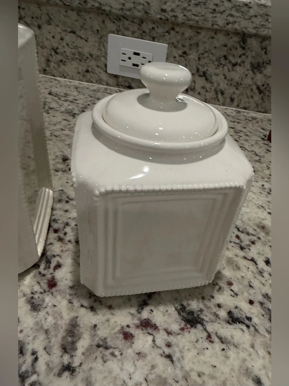 White Ceramic Coffee Canisters with Decorative Metal Label (3)